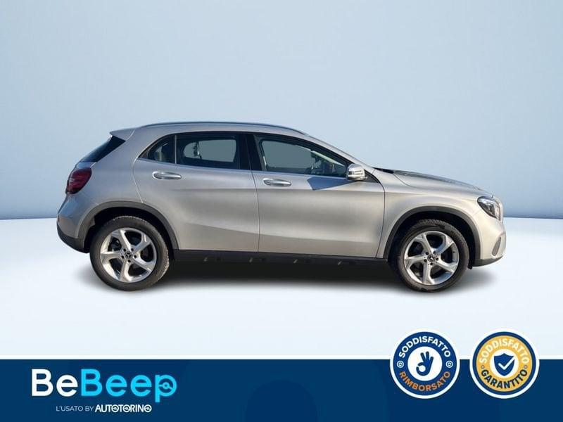 Mercedes-Benz GLA 200 D SPORT AUTO