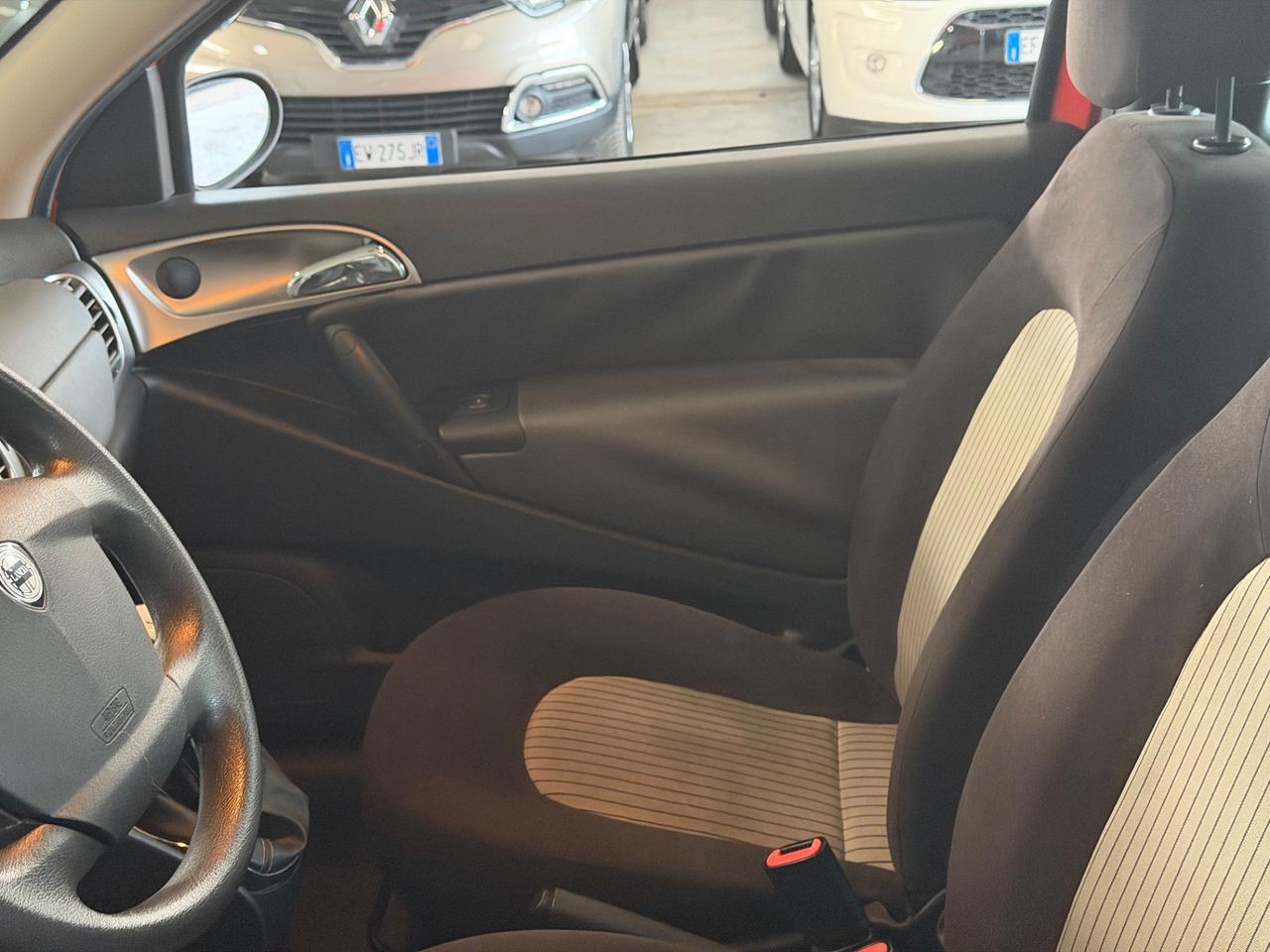 Lancia Ypsilon 1.2 Passion