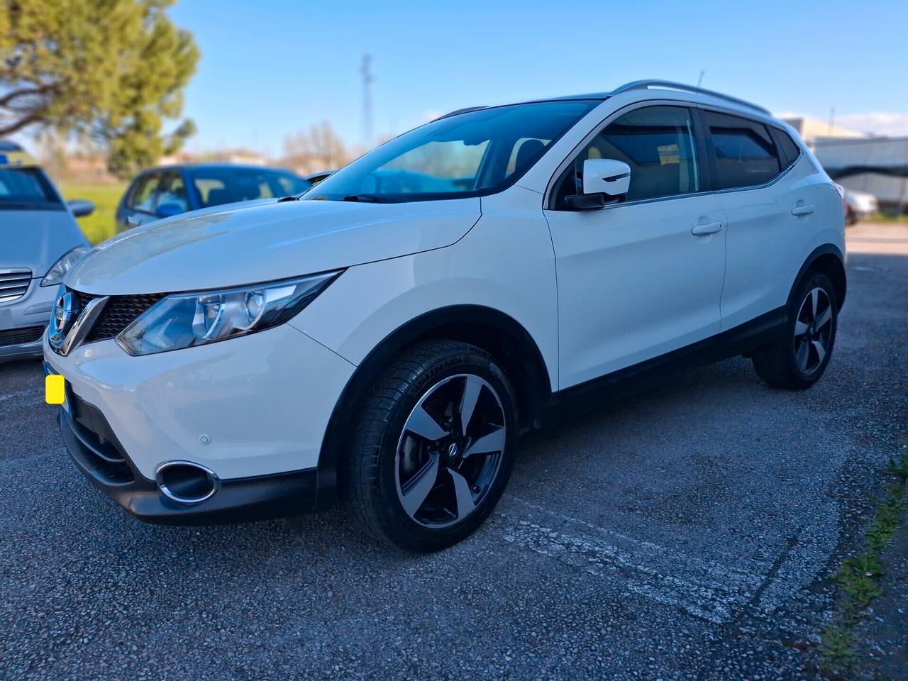 Nissan Qashqai 1.5 dCi 360