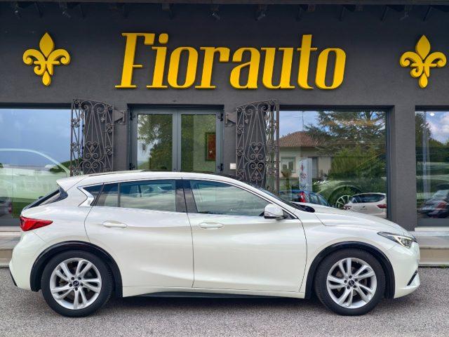 INFINITI Q30 1.5 diesel DCT Business Executive