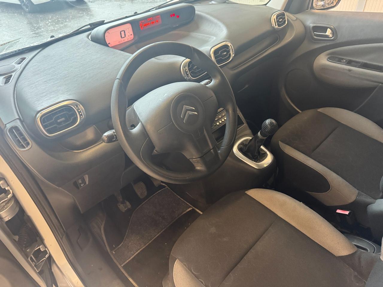 CITROEN C3 Picasso 1.4 VTi 95 Exclusive Style **NEOPATENTATI**