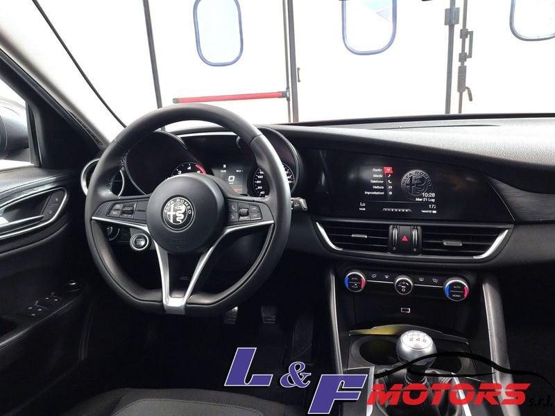 Alfa Romeo Giulia Business TAGLIANDI CERTIFICATI