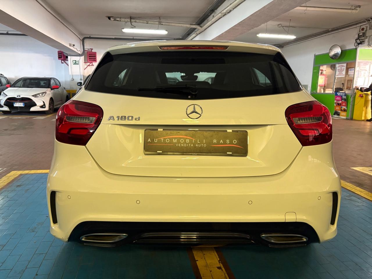 Mercedes-benz A 180 d Premium