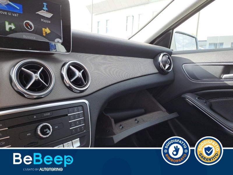 Mercedes-Benz GLA 200 SPORT AUTO