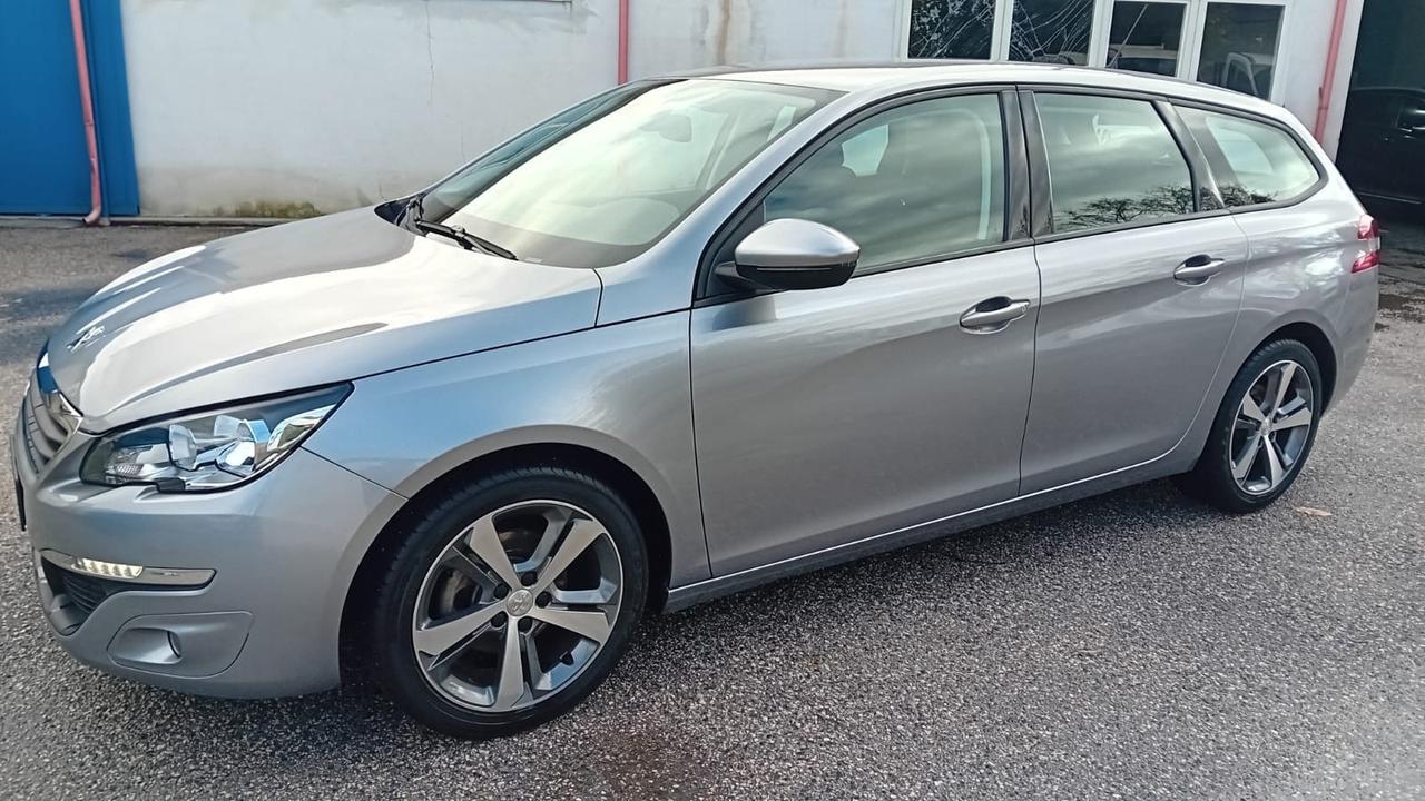 Peugeot 308 sw-1.6 hdi-km 100000-2015