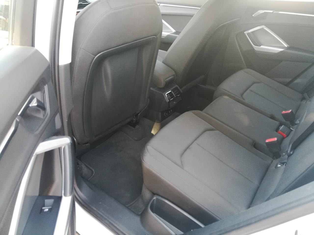 AUDI - Q3 - 35 TDI S tronic S line edition - FINANZIABILE - PERMUTE