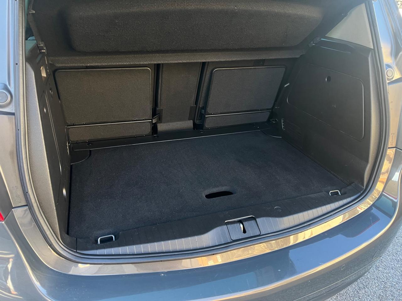 OPEL MERIVA - NEOPATENTATI