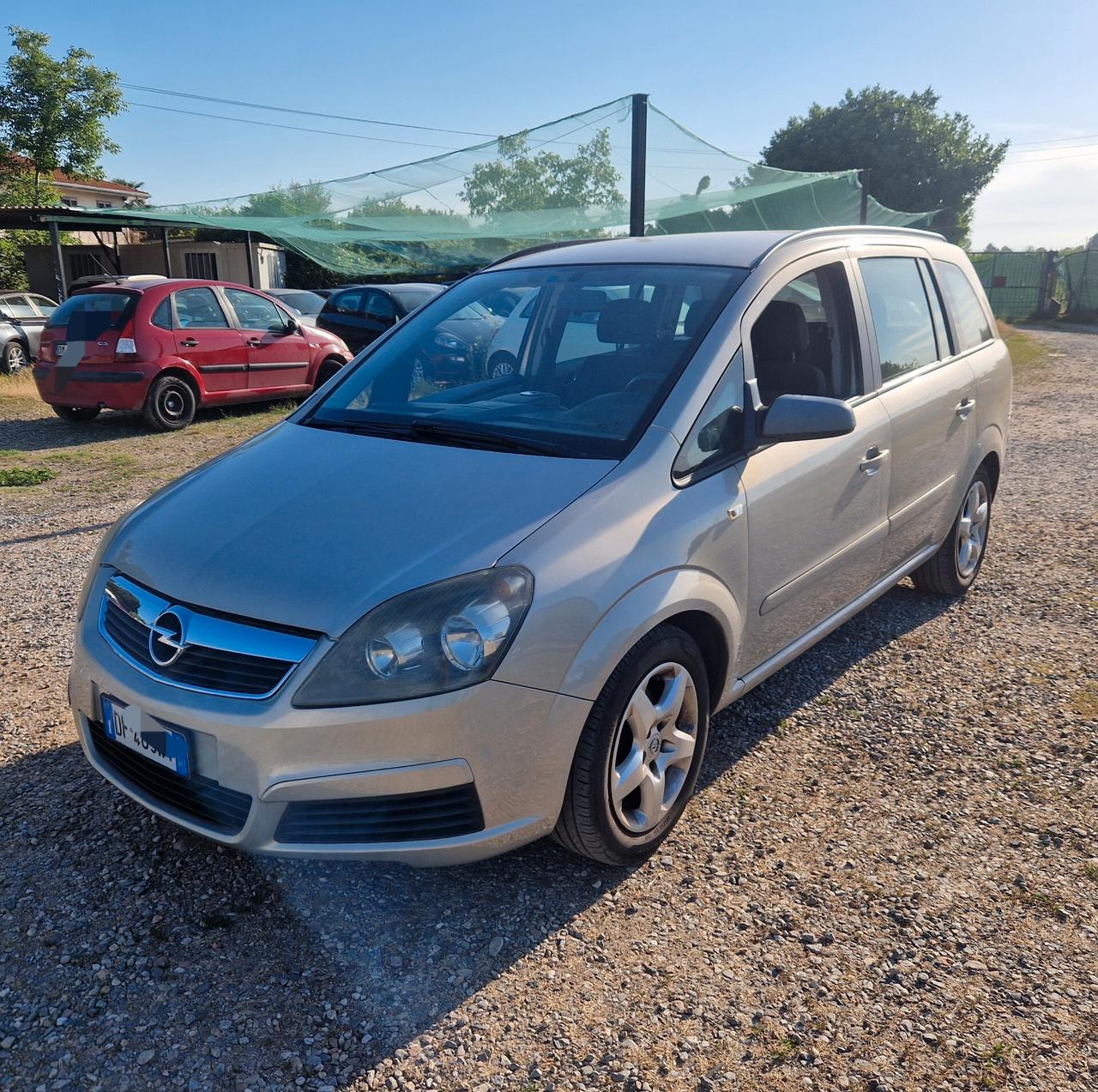 Opel Zafira 1.6 16V Twinport Cosmo