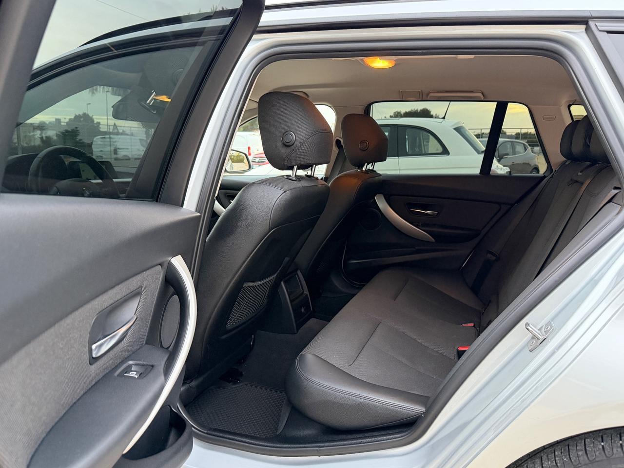 Bmw 320 320d xDrive Touring Sport