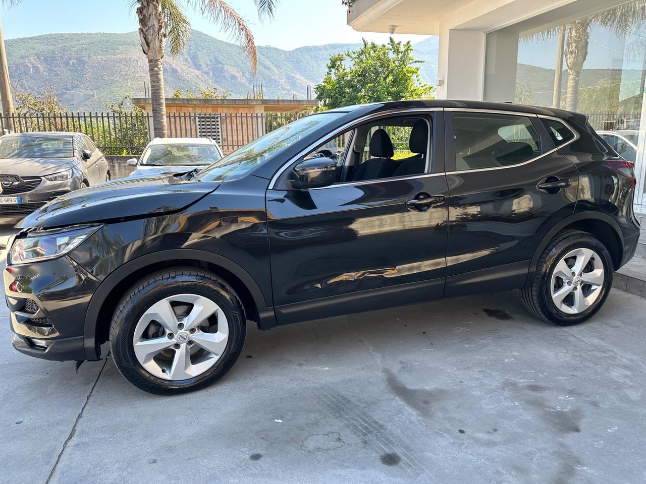 Nissan Qashqai 1.5 dCi 115 CV Business