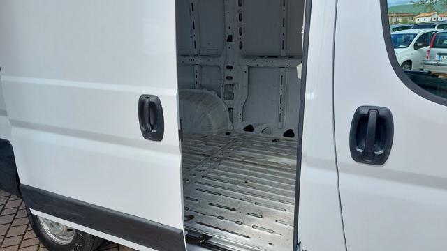 FIAT Ducato 30 2.3 MJT 120CV PC-TN Furg. Az.Italia 100.000 km