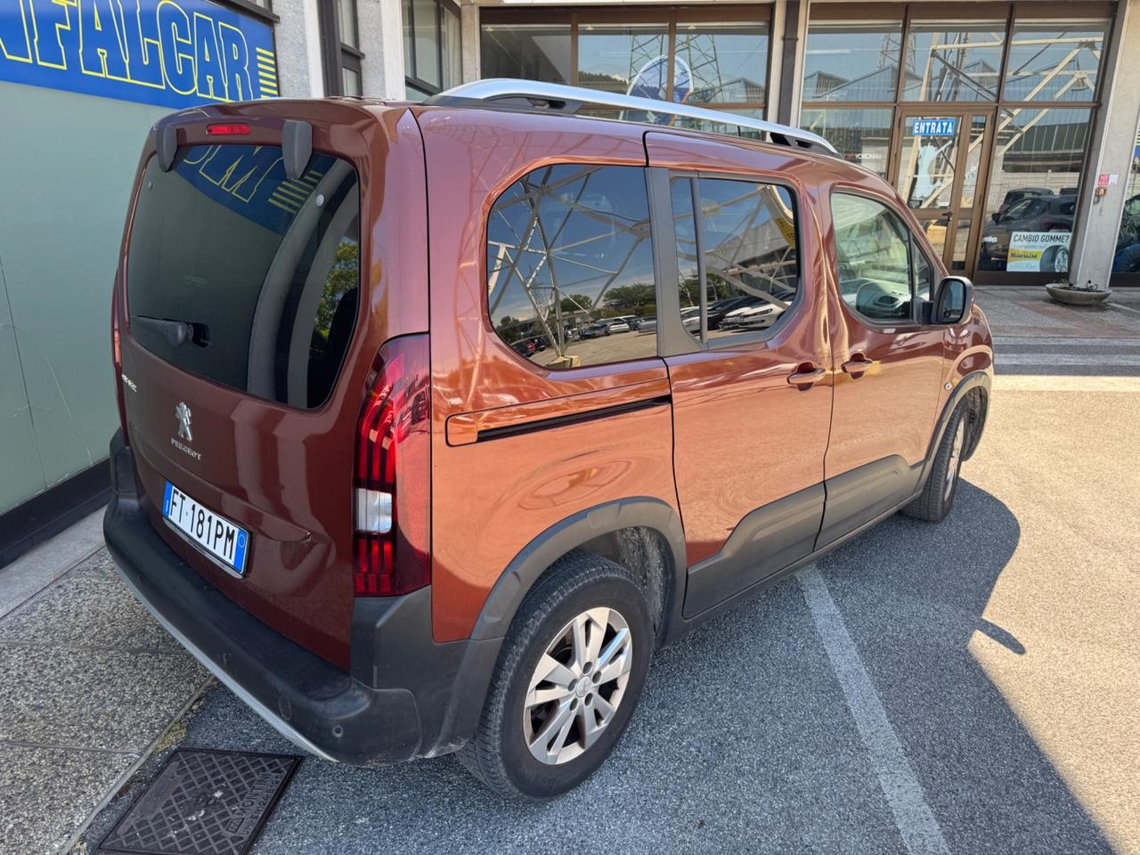Peugeot Rifter BlueHDi 130 S&S EAT8 Allure