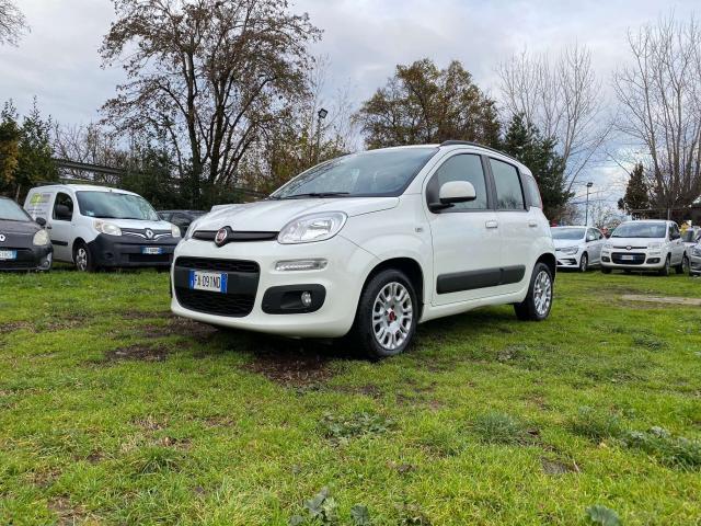 Fiat New Panda 1.2 69cv 5 posti * Solamente 41.000km! * Neopat.