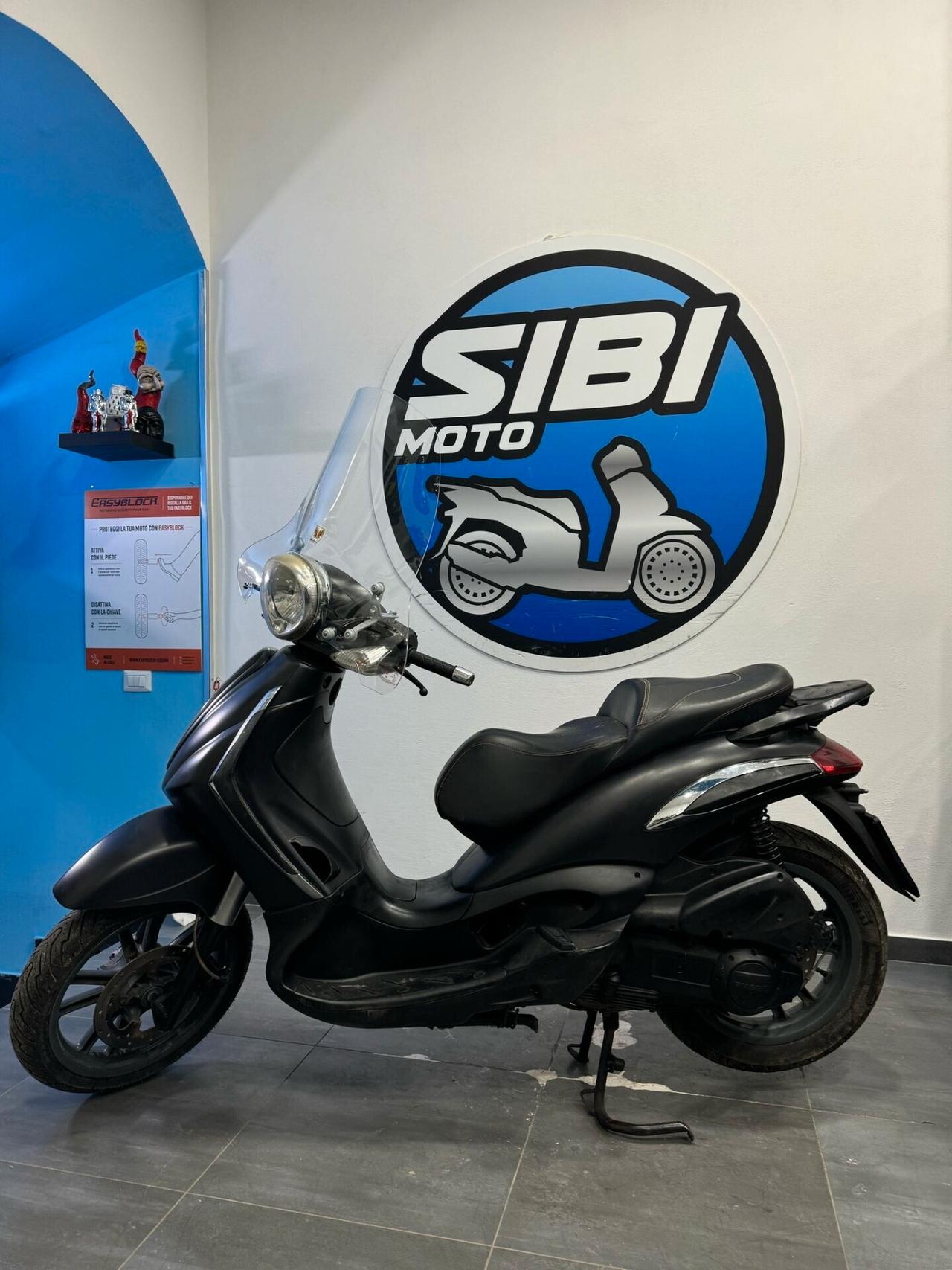PIAGGIO BEVERLY 250 TOURER