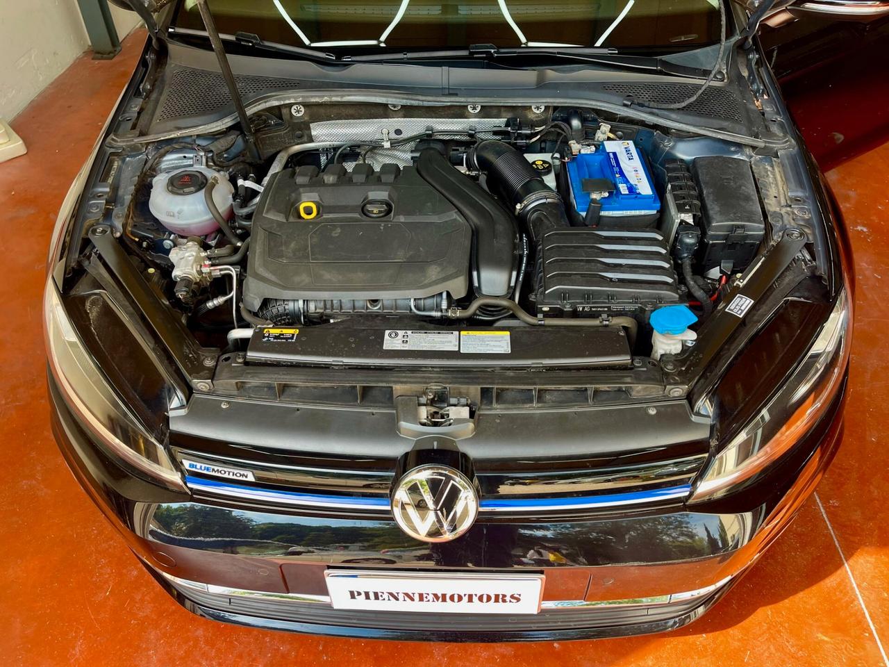 Volkswagen Golf 1.5 TGI DSG 5p. UNICOPROPRIETARIO TAGLIANDI UFFICIALI