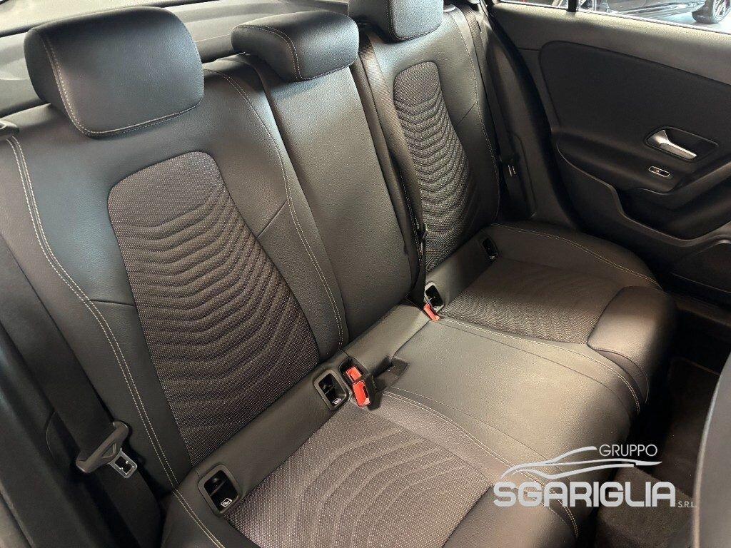 Mercedes A 180 d Executive Full Optional