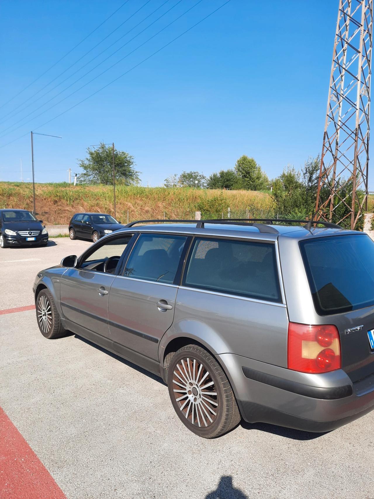 Volkswagen Passat 1.9 TDI/101 CV Var. Business