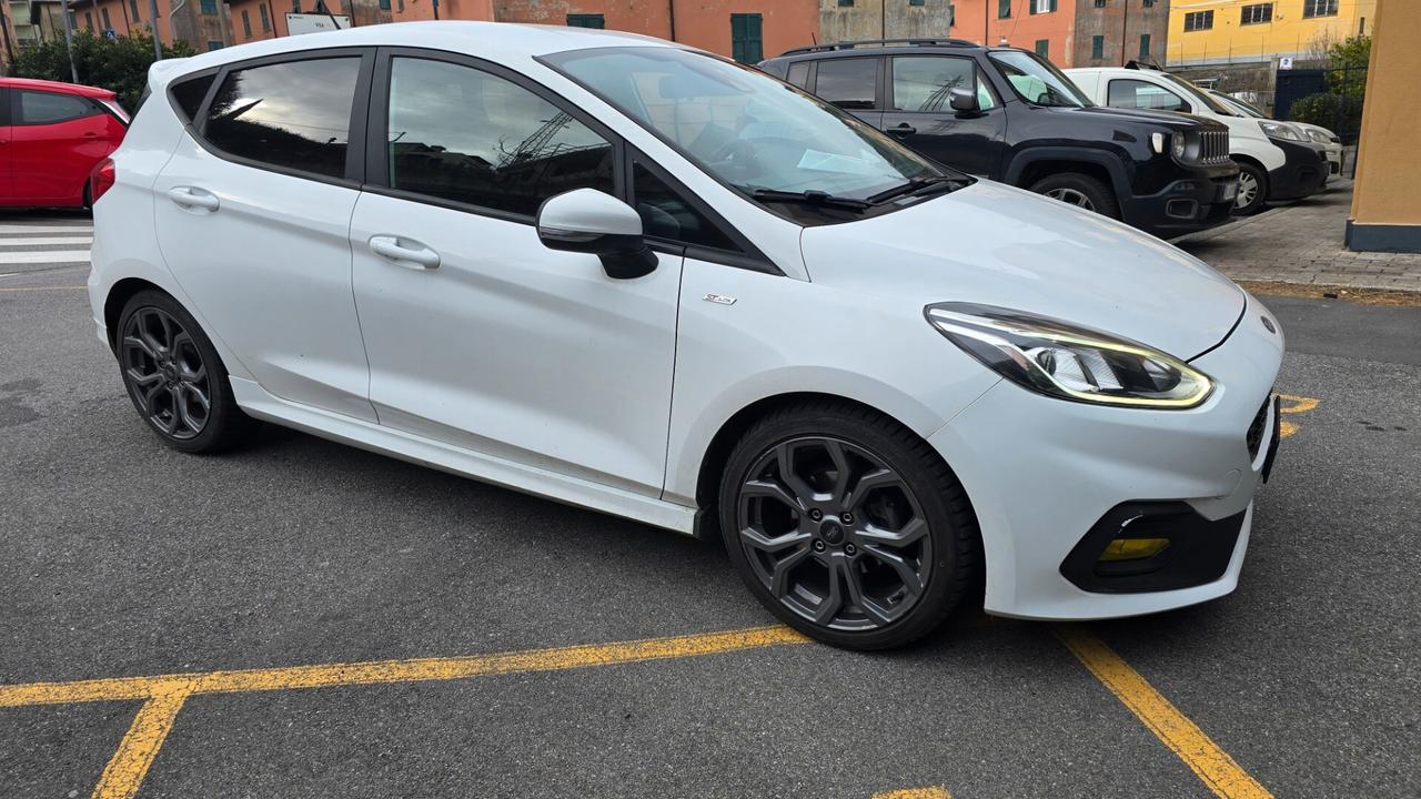 Ford Fiesta 1.5 TDCi 5 porte ST-Line