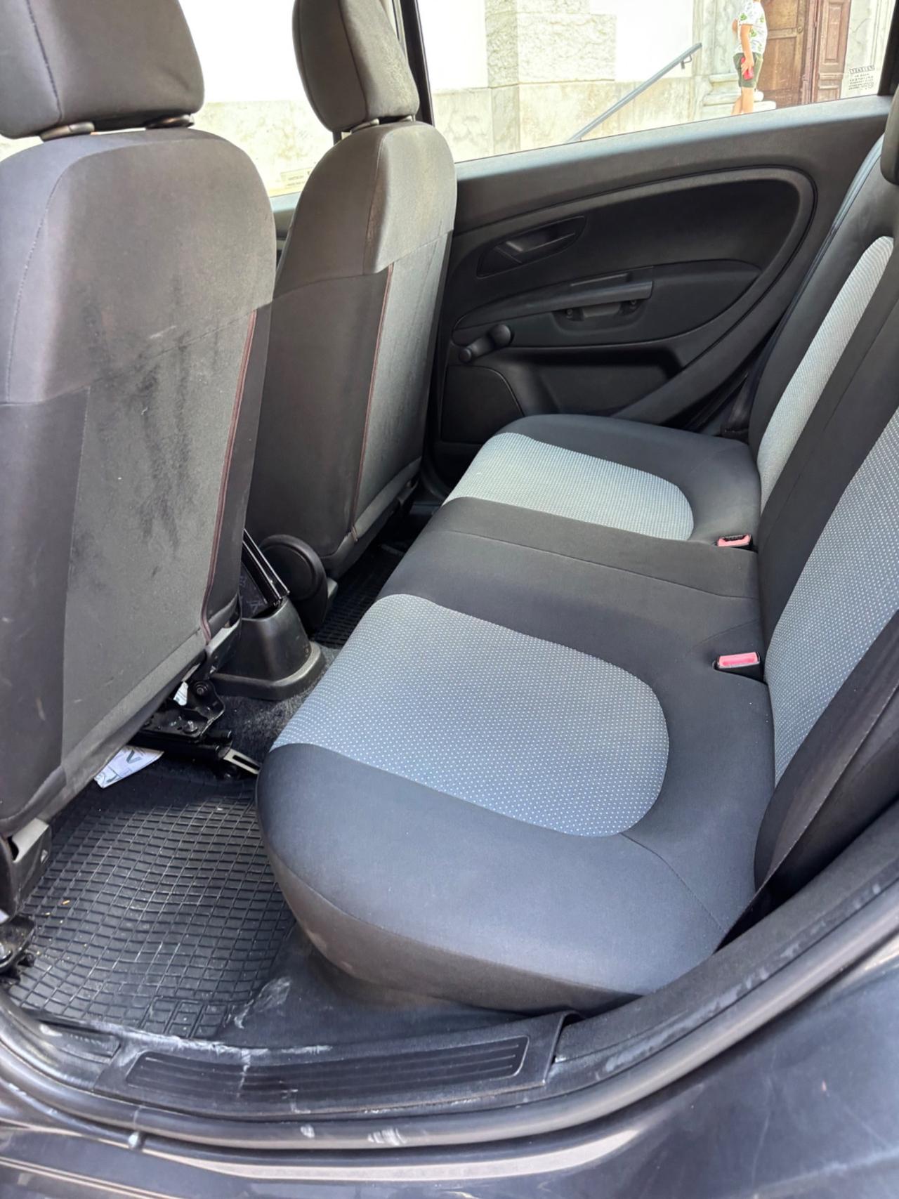 Fiat Punto Classic 1.4 benzina 5 porte