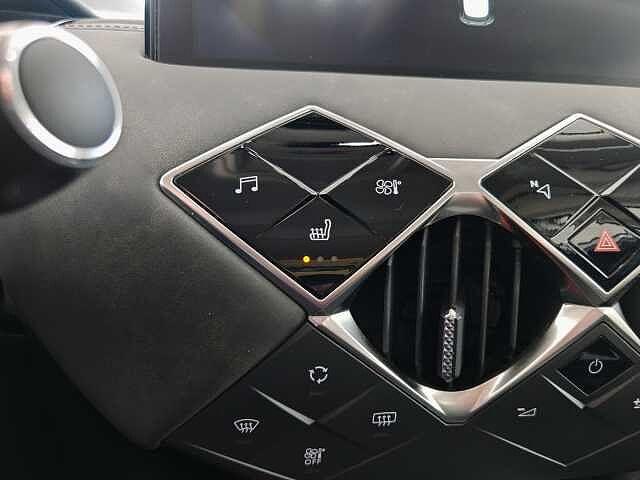 DS DS 3 Crossback DS 3 Crossback BlueHDi 130 aut. Grand Chic