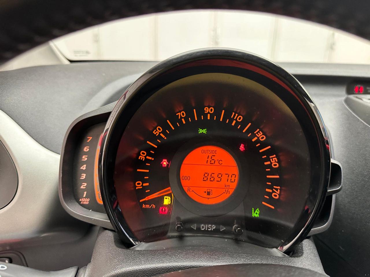 Toyota Aygo 5p 1.0 x-play my15