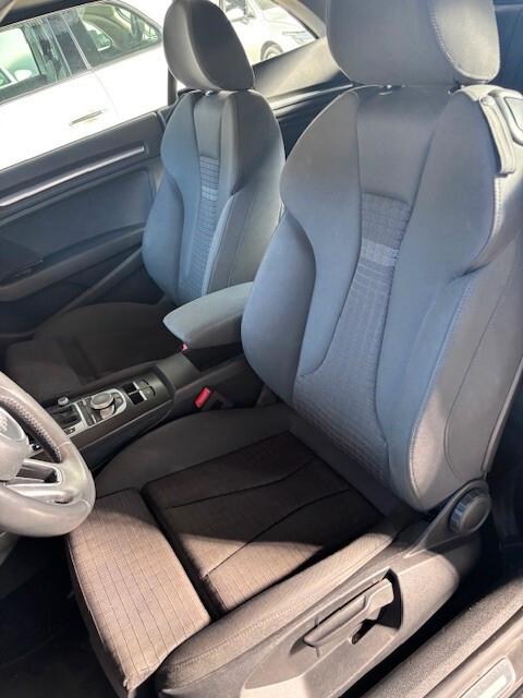 Audi A3 Cabrio 2.0 TDI S tronic Sport, PERMUTABILE