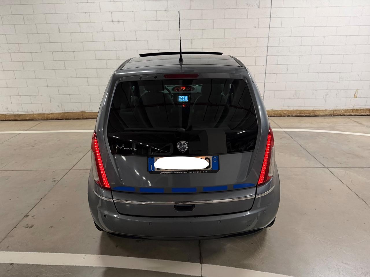 Lancia MUSA 1.4 16V Poltrona Frau