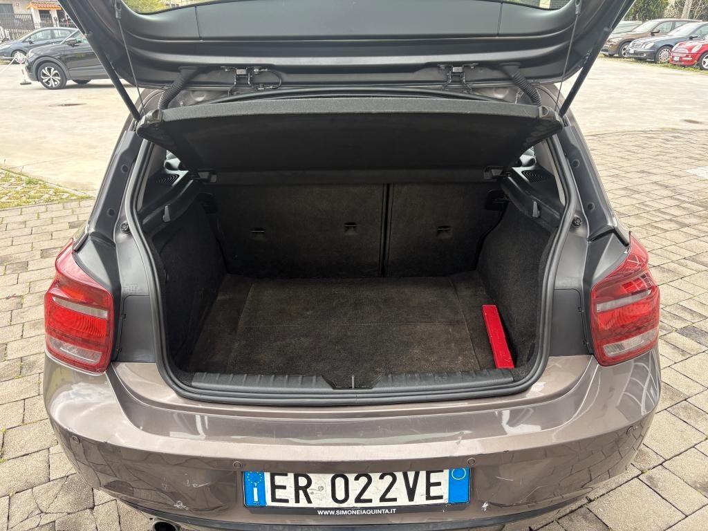 Bmw 118 d 5p. 143cv Unique