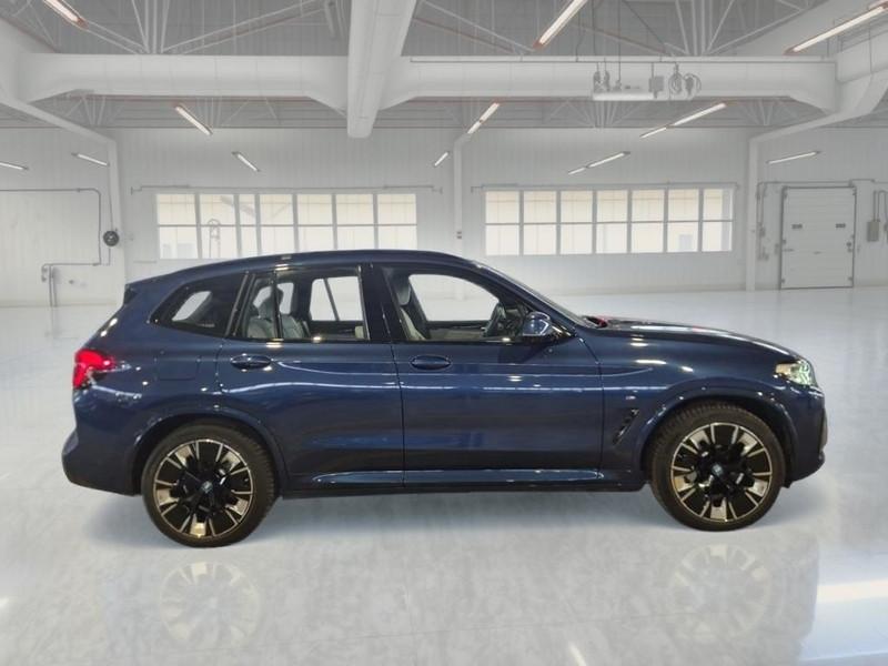 BMW IX3 IMPRESSIVE AUTO SUV