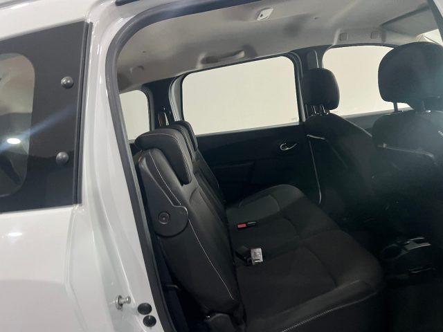 DACIA Lodgy 1.5 Blue dCi 8V 115CV LAUREATE S 7 posti