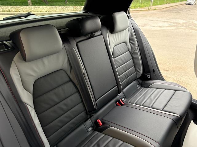 VOLKSWAGEN Golf 2.0 TSI GTI DSG TETTO-LED-PELLE-CERCHI 19''