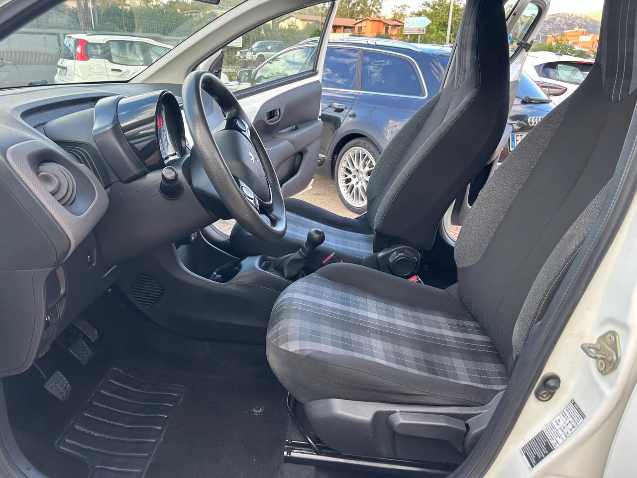 Peugeot 108 VTi 68 5 porte Active TOP!