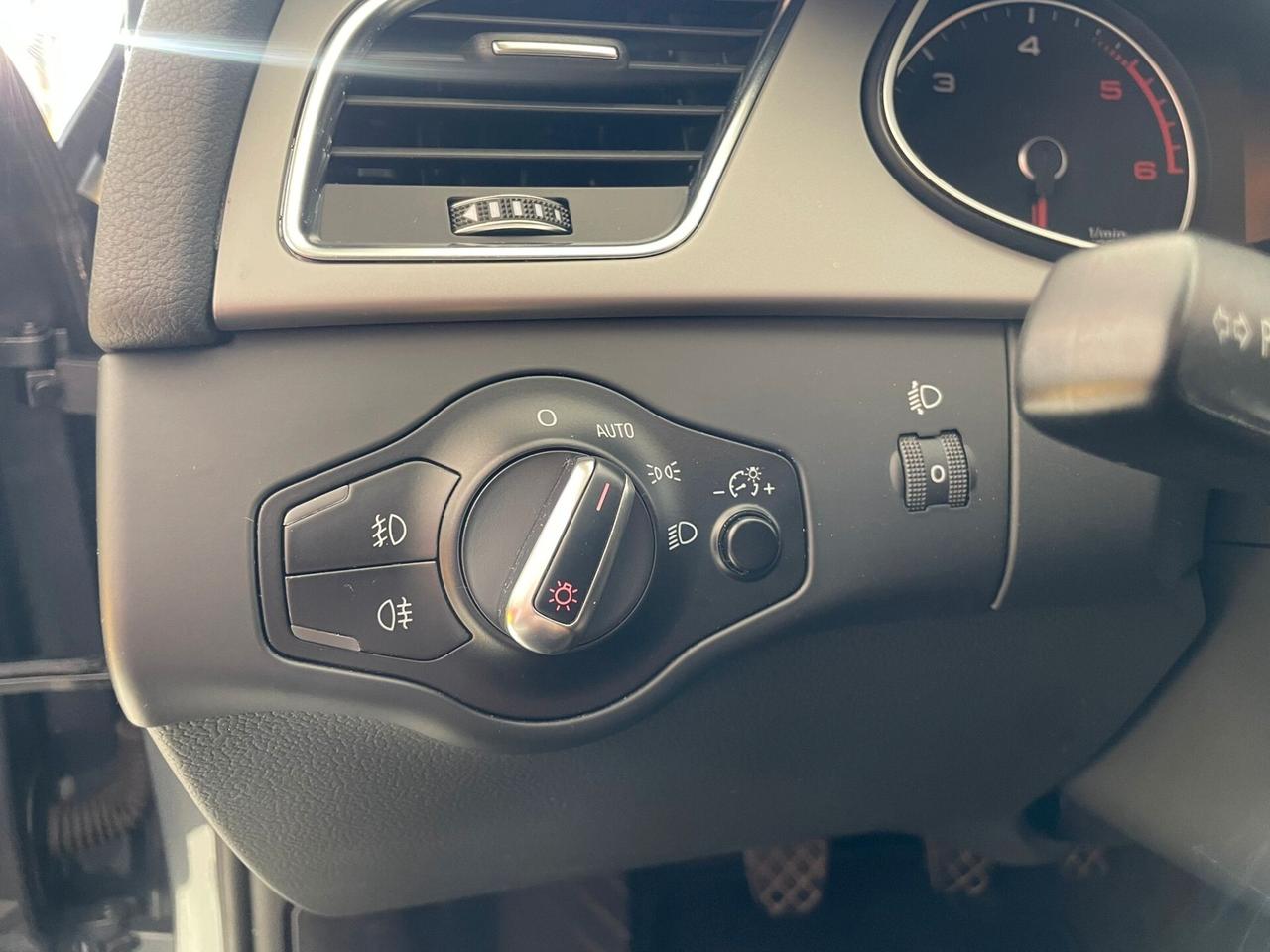 AUDI A4 AVANT 2.0TDI 120cv ADVANCED *NAVI*