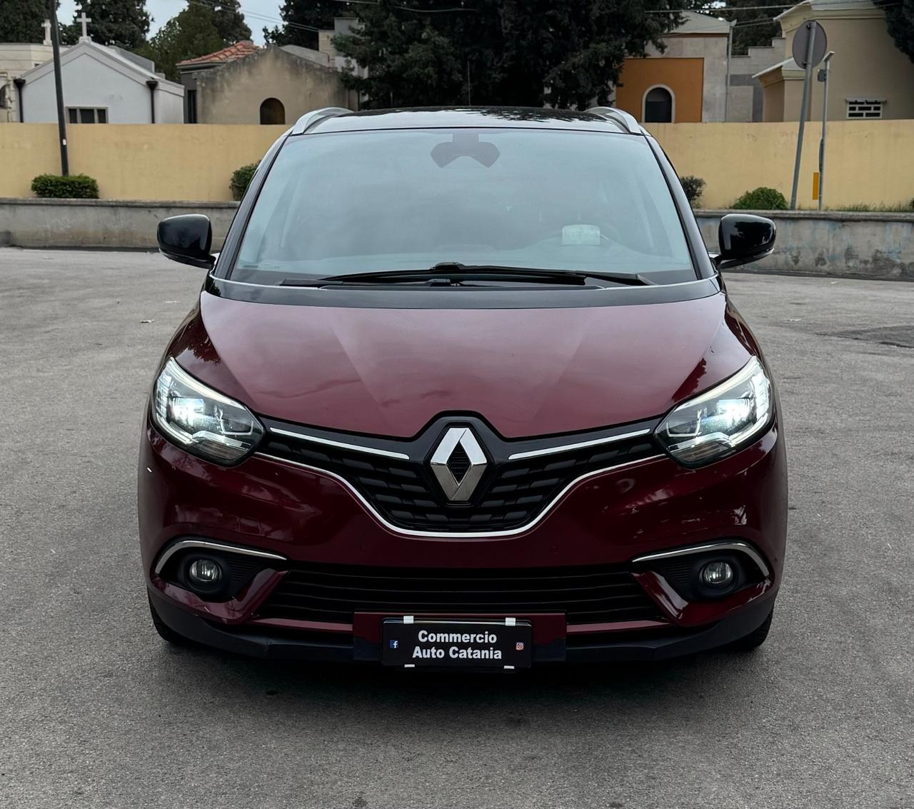 Renault Grand Scenic dCi 7 POSTI SUPER ACCESSORIATA