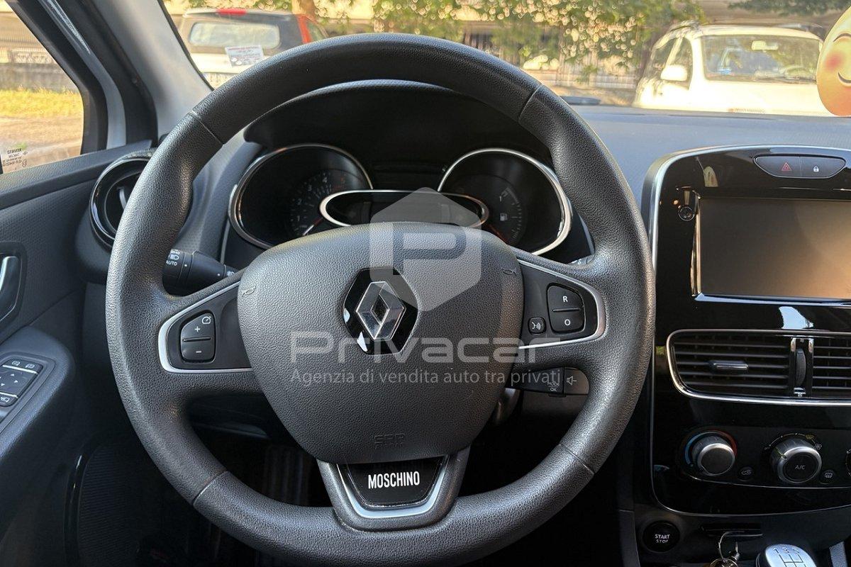 RENAULT Clio dCi 8V 75 CV 5 porte Moschino Zen