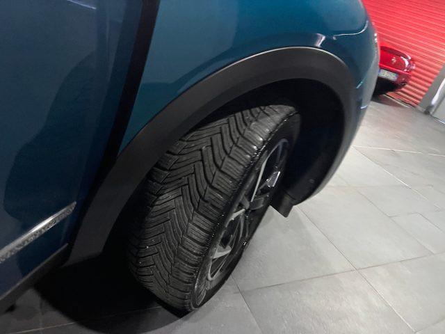 DS AUTOMOBILES DS 3 Crossback BlueHDi 100 So Chic