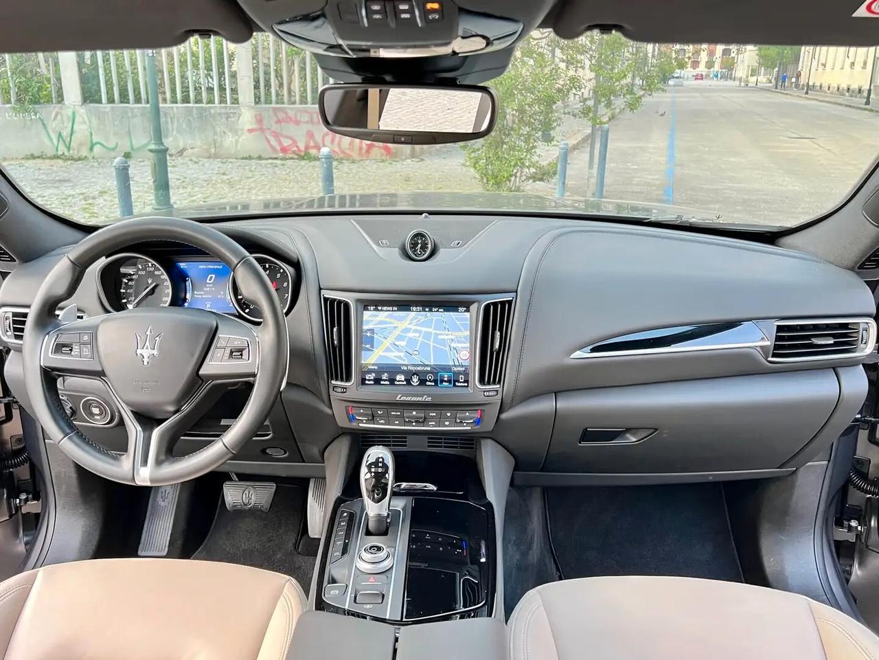 Maserati Levante V6 430 CV S AWD Granlusso