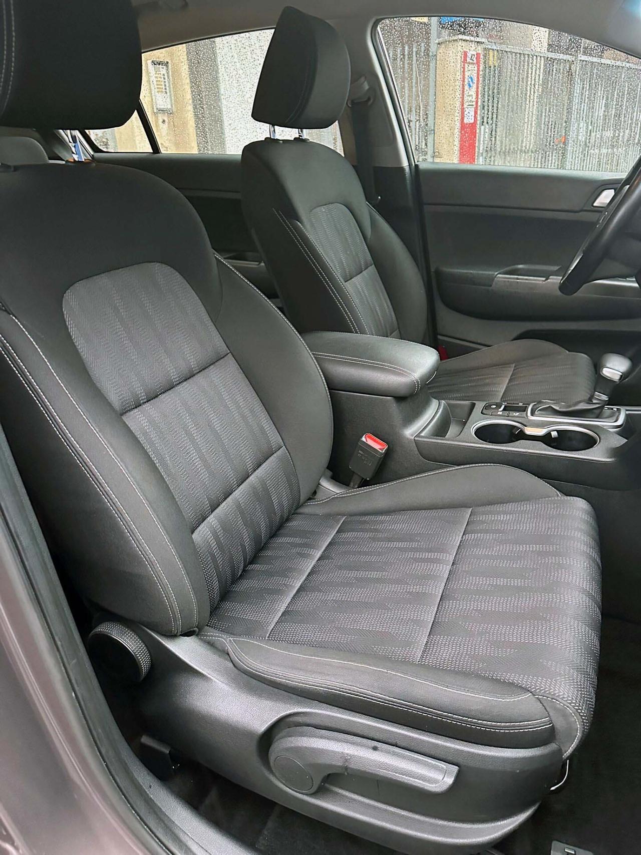 Kia Sportage 1.6 CRDI 136 CV DCT7 2WD Mild Hybrid Business Class Unico Proprietario Fatturabile