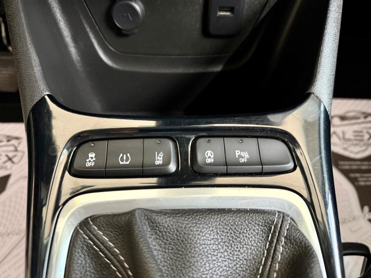 Opel Crossland X 1.2Benz 83cv E6 59.000km