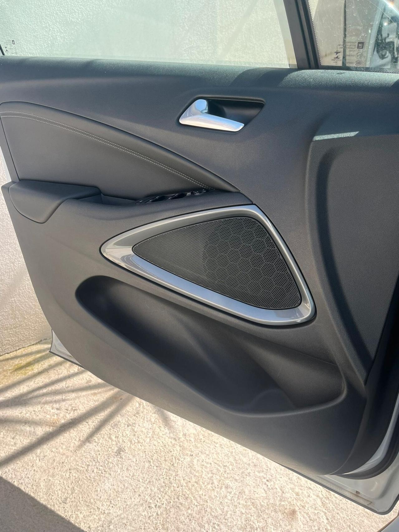 Opel Crossland 1.5 ECOTEC D 110 CV Start&Stop Ultimate