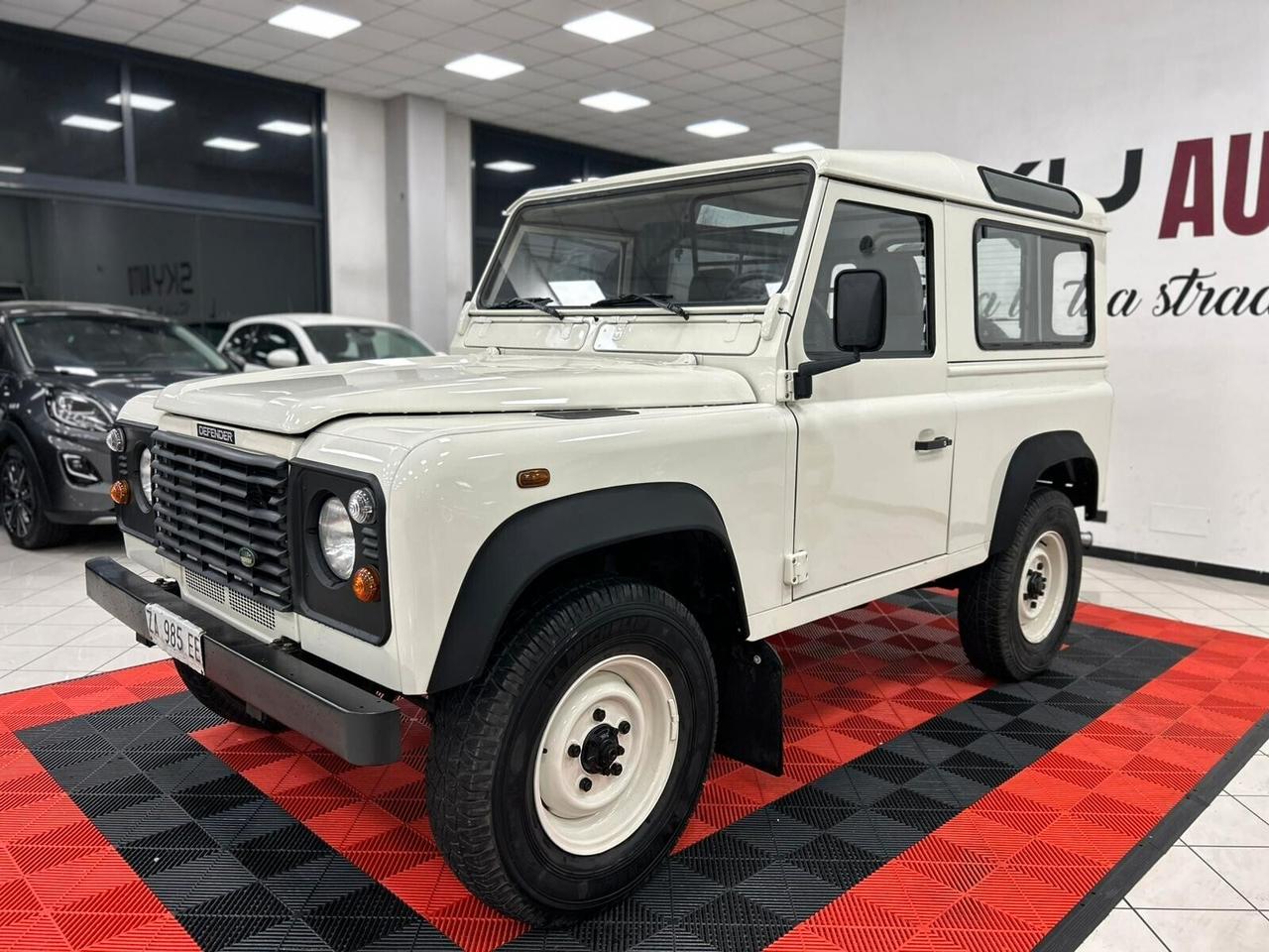 Land Rover Defender 90 2.5 Td5