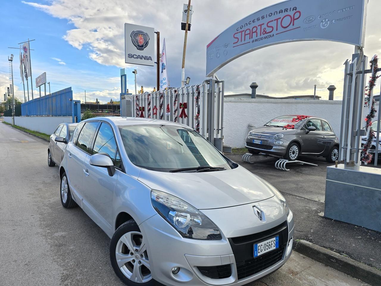 Renault Scenic X-Mod 1.5 dCi 110CV EDC Luxe