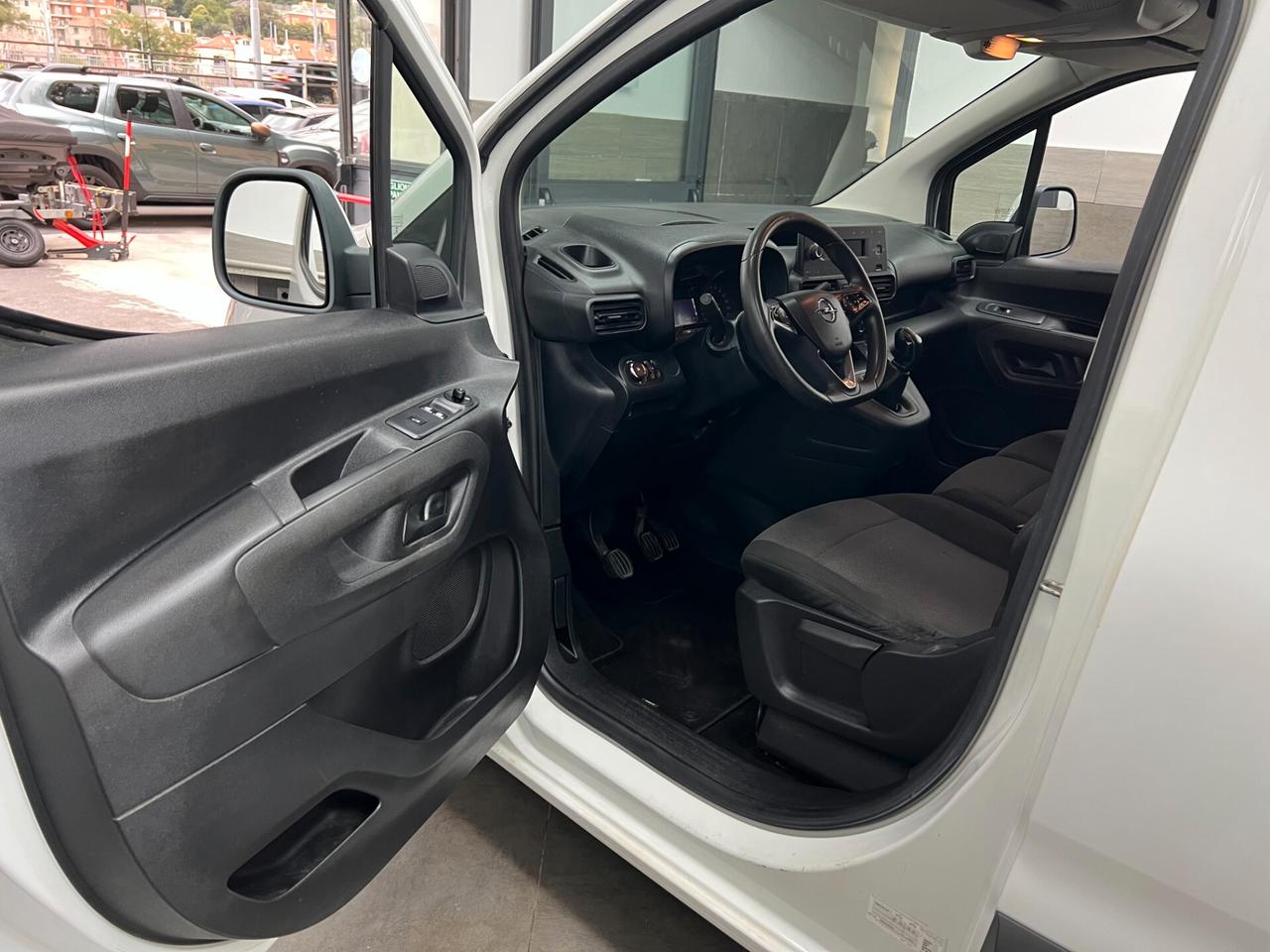 Opel Combo Cargo 1.6 Diesel PC 650kg