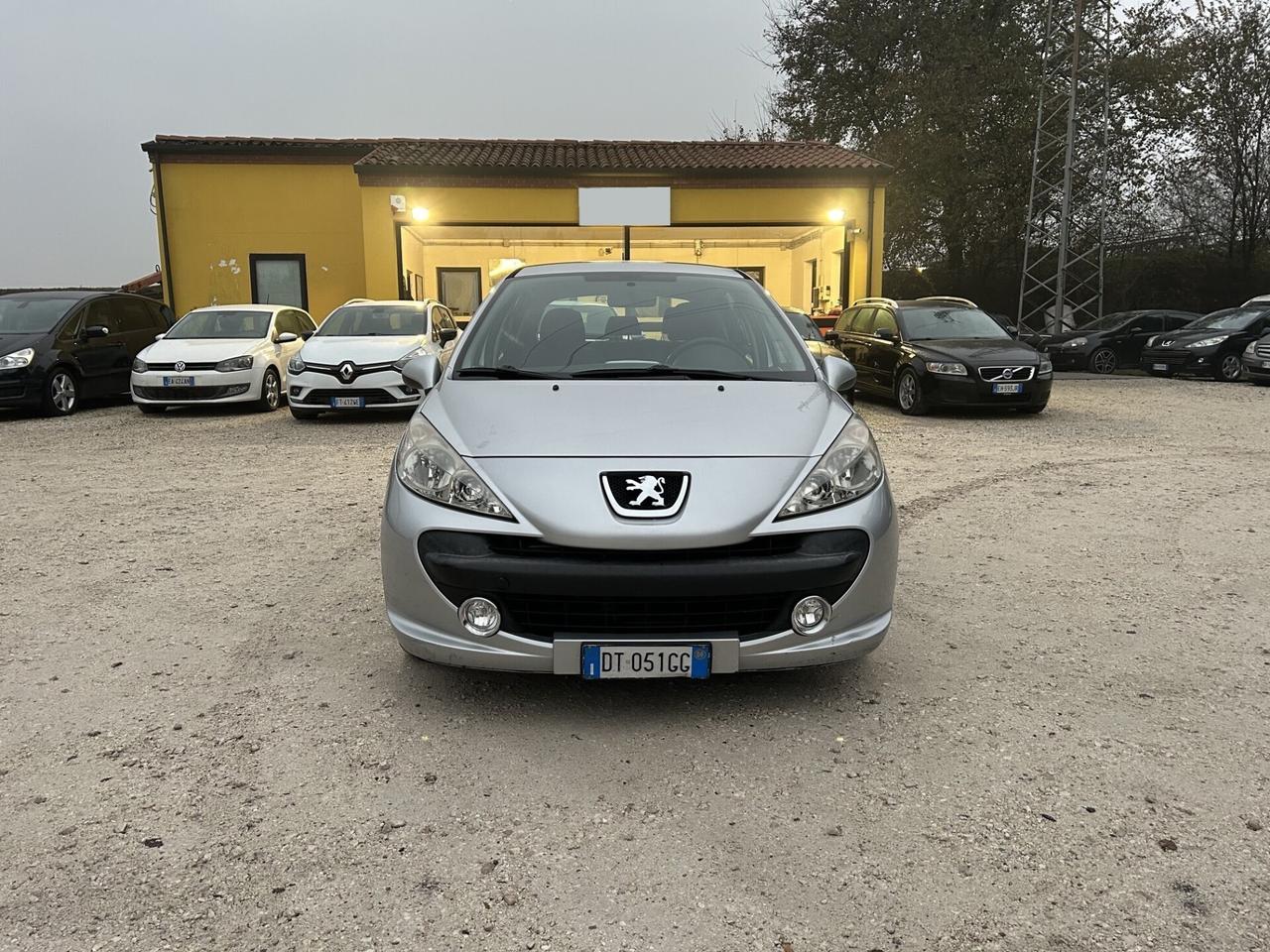 PEUGEOT 207 1.4 75CV OK NEOPATENTATI