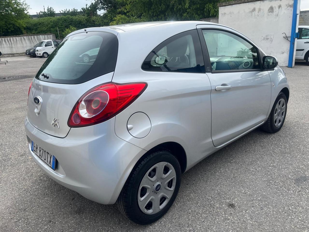 Ford ka 1.2 benz .-full opt-2013