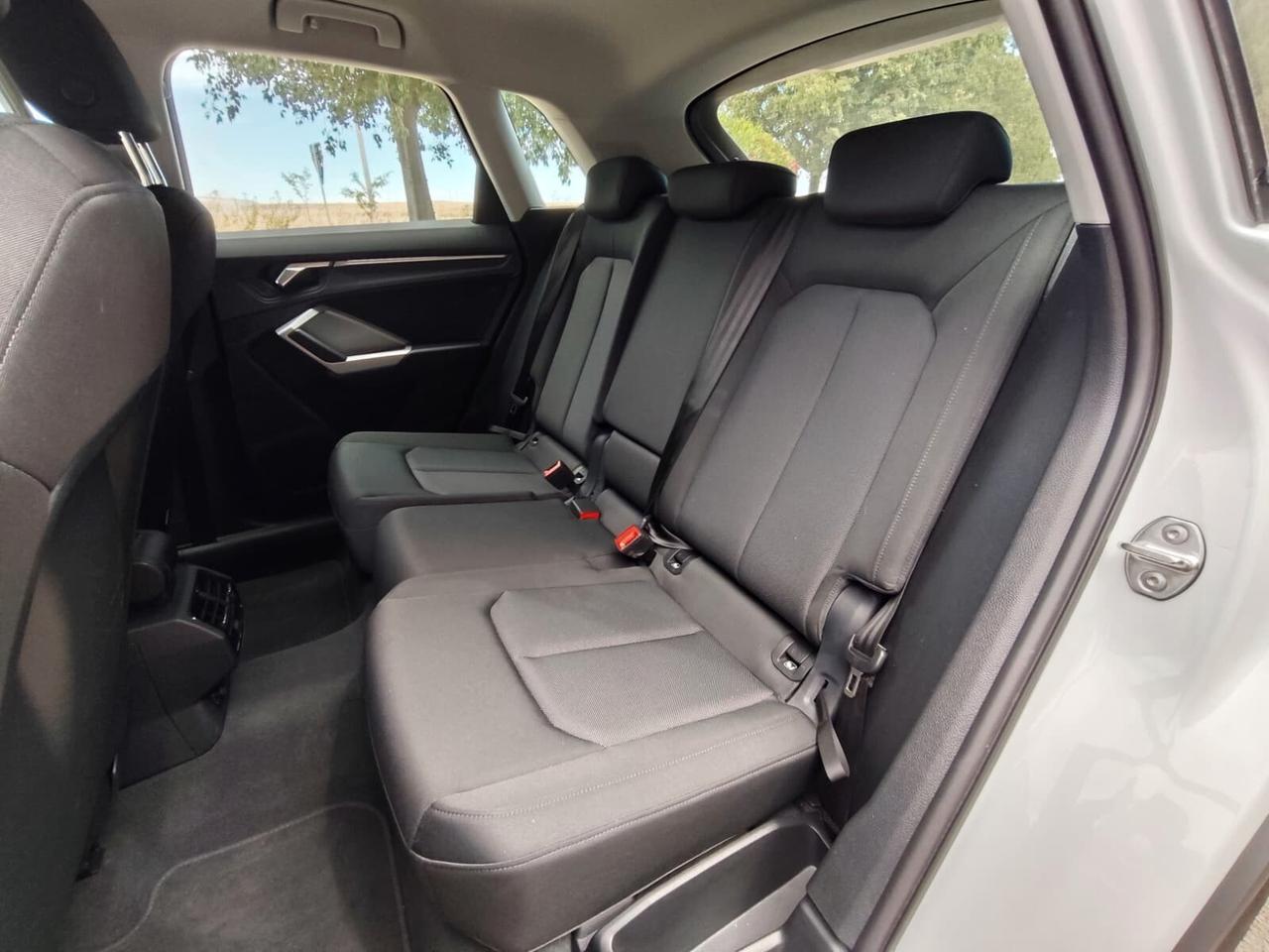 Audi Q3 35 TDI quattro S tronic