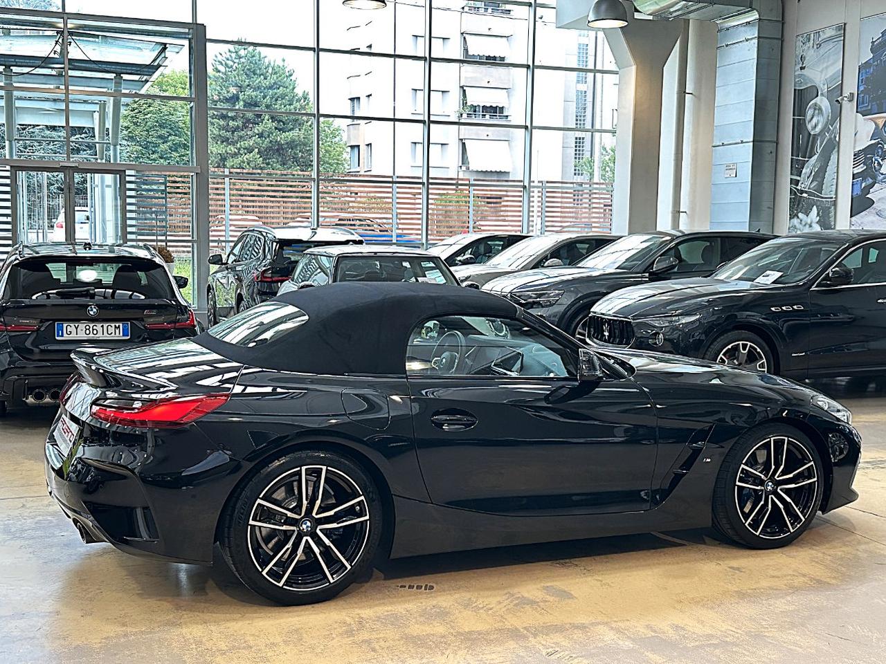 BMW Z4 sdrive 30i Msport auto-19"-Camera-Head Up-Carplay-FULL