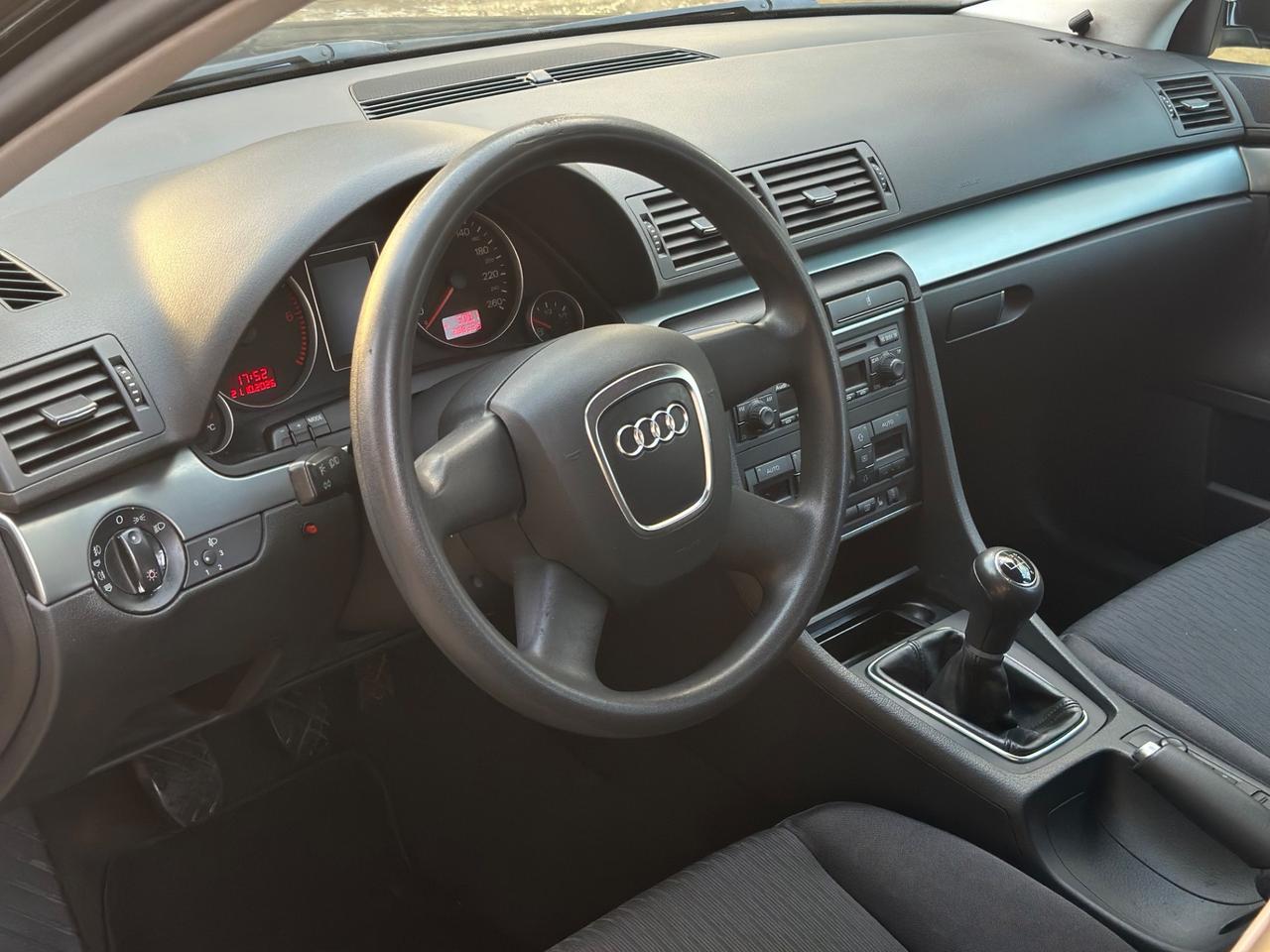 Audi A4 2.0 TDI 140CV AVANT MY 2006
