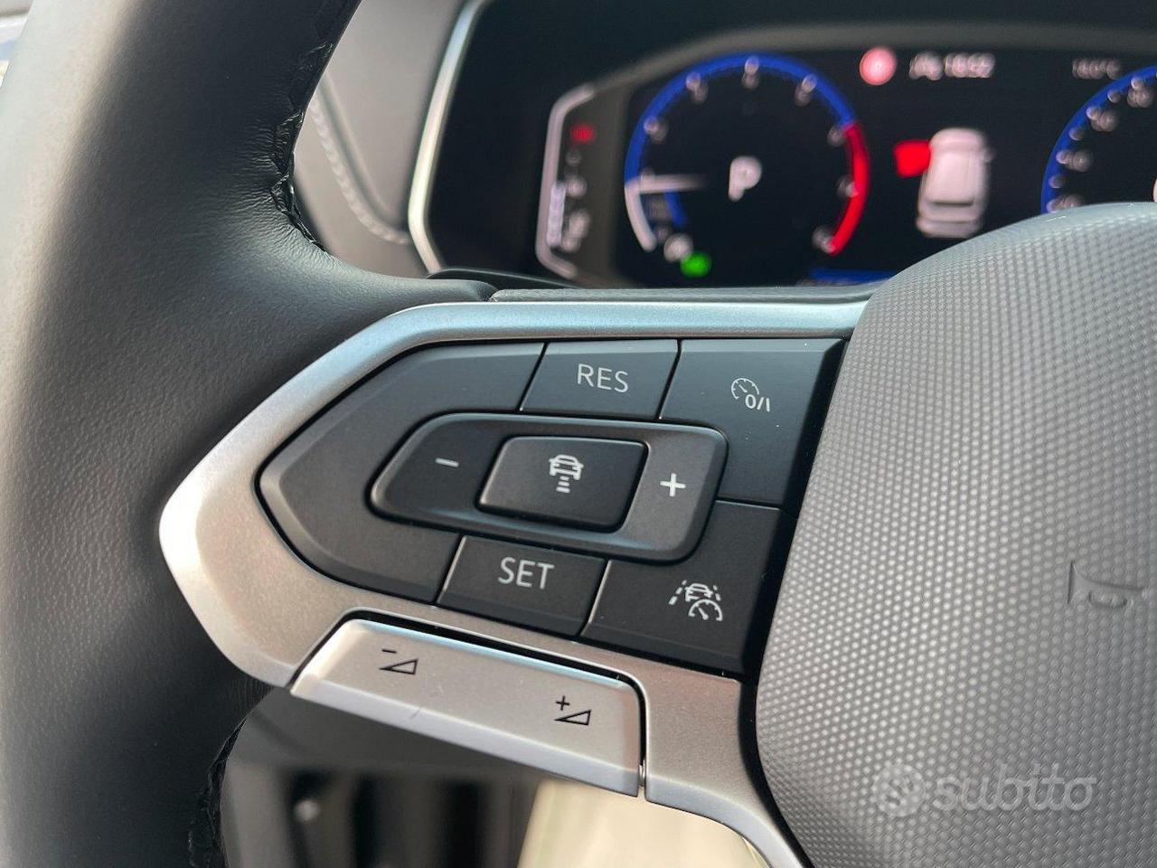 Volkswagen T-Cross 1.0 tsi R-Line Plus 115cv dsg