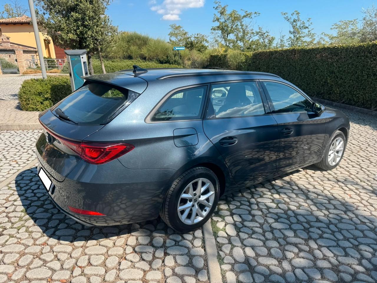 SEAT Leon Sportstourer 2.0TDI 150 DSG Style - 2024